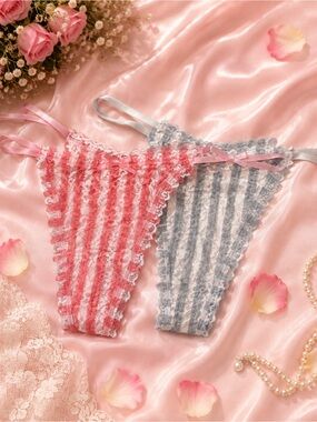 Victoria’s Secret Lace Thong NWT Size Large